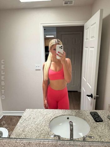 🔥 Abigail lutz  page leaked private photo uncensored full