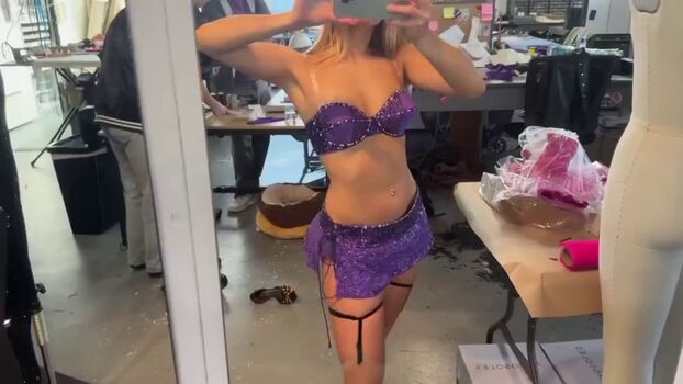 🔥 Addison rae  page leaked private photo uncensored full