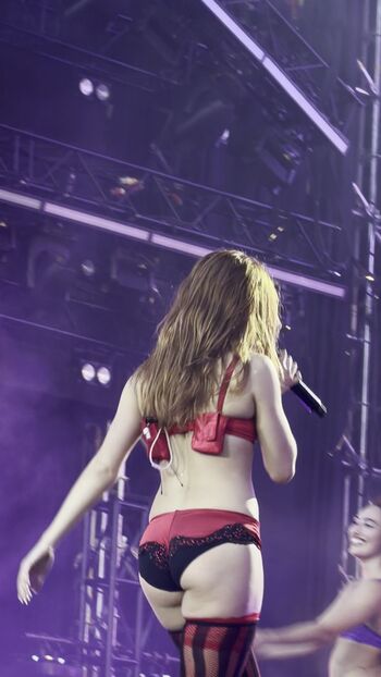 🔥 Addison rae  page leaked private photo uncensored full