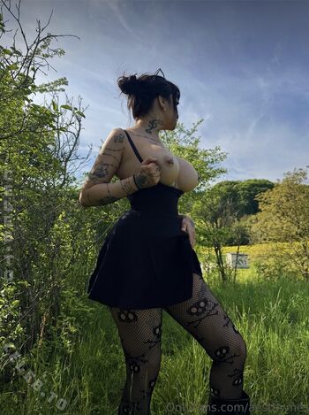 🔥 Aesthymes page leaked private photo uncensored full