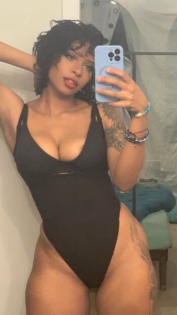 🔥 Ahquamarine  page leaked private photo uncensored full