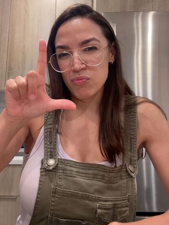 🔥 Alexandria ocasio cortez leaked private photo uncensored full