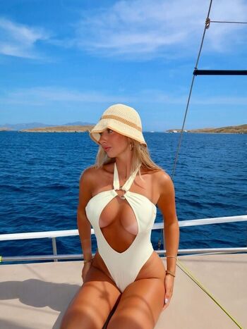 🔥 Allielacorte leaked private photo uncensored full
