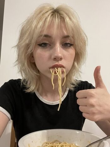 🔥 Alluffflori leaked private photo uncensored full