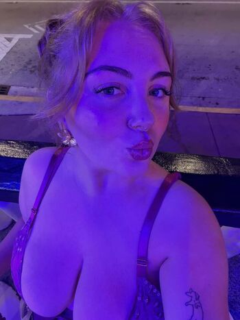 🔥 Alyssaholmes page leaked private photo uncensored full