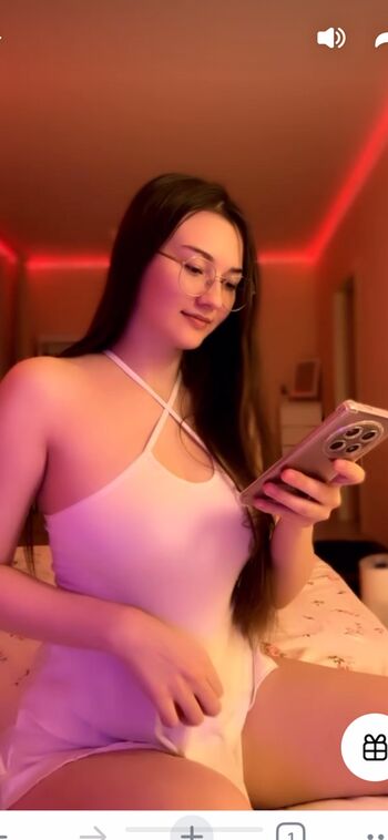 🔥 Amateur streamers leaked private photo uncensored full