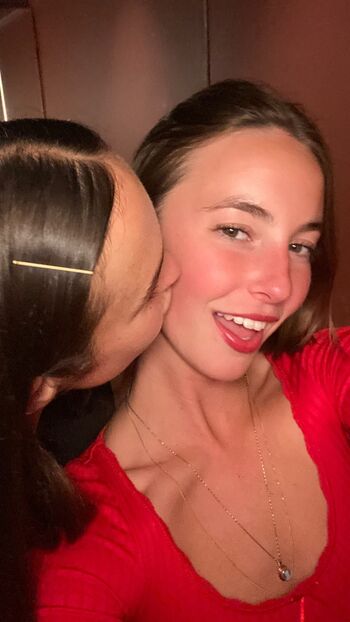 🔥 Amelie manzoli  page leaked private photo uncensored full