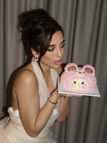 🔥 Amy viranya berry page leaked private photo uncensored full