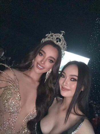 🔥 Amy viranya berry page leaked private photo uncensored full