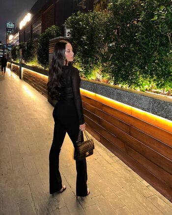 🔥 Amy viranya berry page leaked private photo uncensored full