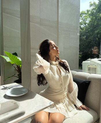 🔥 Amy viranya berry page leaked private photo uncensored full