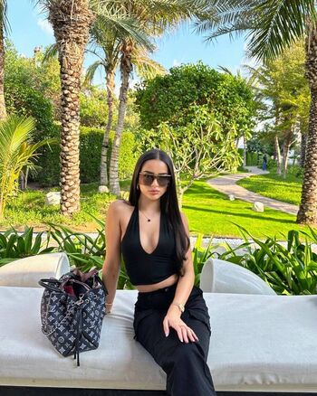 🔥 Amy viranya berry leaked private photo uncensored full