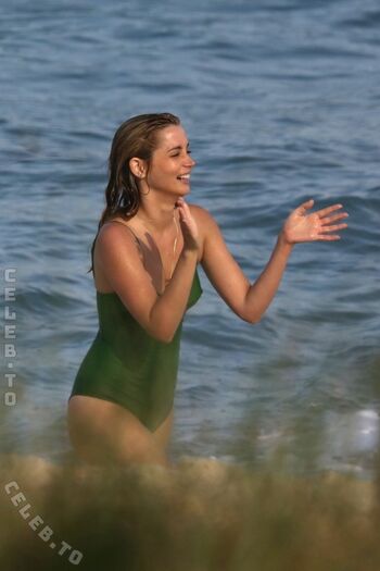 🔥 Ana de armas  page leaked private photo uncensored full