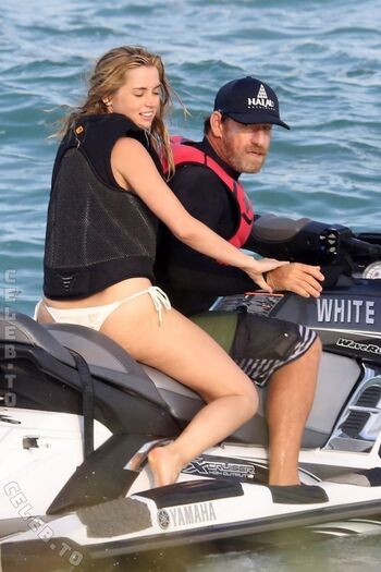 🔥 Ana de armas  page leaked private photo uncensored full
