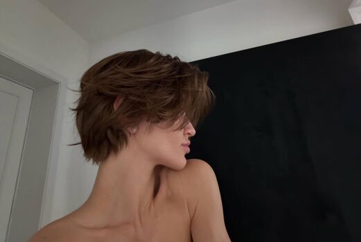 🔥 Anastasiia mironova page leaked private photo uncensored full