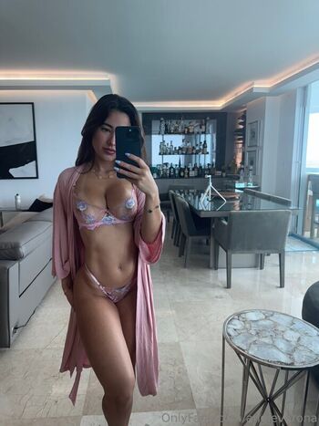 🔥 Angie varona  page leaked private photo uncensored full