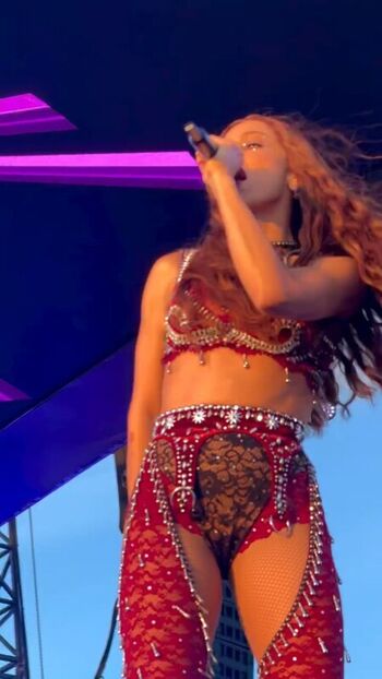 🔥 Anitta  page leaked private photo uncensored full