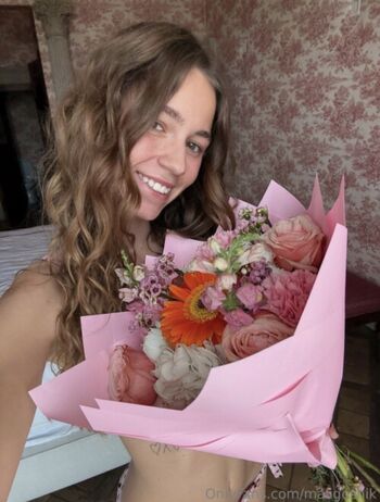 🔥 Anna malygn  page leaked private photo uncensored full