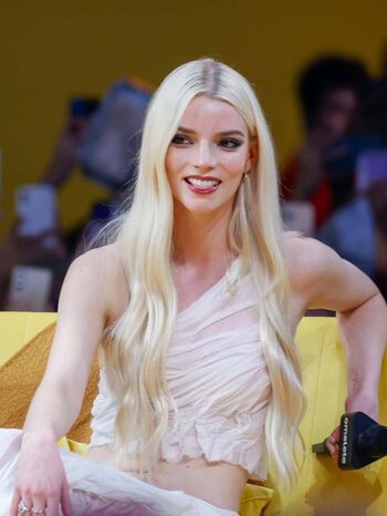 🔥 Anya taylor joy  page leaked private photo uncensored full