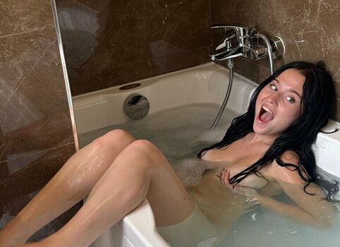 🔥 Aora dj page leaked private photo uncensored full