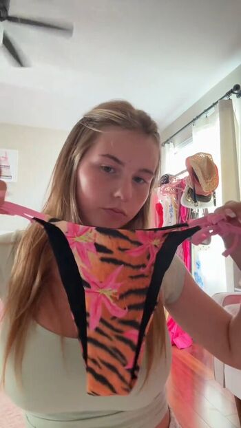 🔥 Ariana white page leaked private photo uncensored full