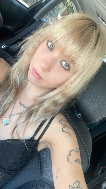 🔥 Armpit fetish  page leaked private photo uncensored full