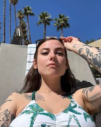 🔥 Armpit fetish  page leaked private photo uncensored full