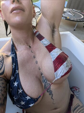 🔥 Armpit fetish  page leaked private photo uncensored full