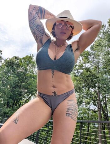 🔥 Armpit fetish  page leaked private photo uncensored full