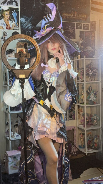 🔥 Ashisbees page leaked private photo uncensored full