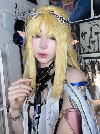 🔥 Ashisbees page leaked private photo uncensored full