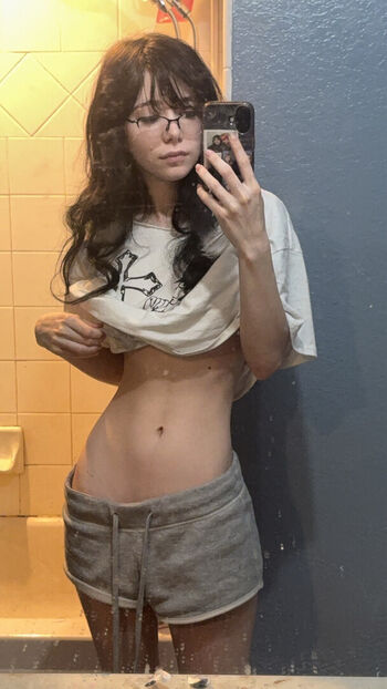 🔥 Ashisbees leaked private photo uncensored full