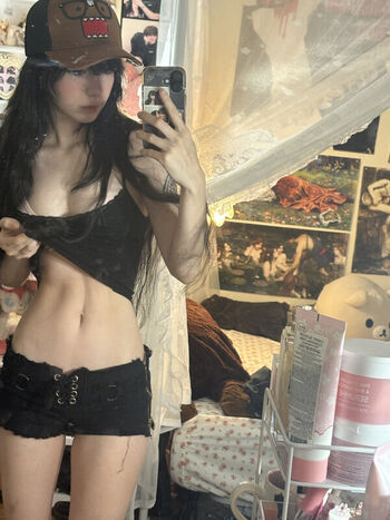 🔥 Ashisbees page leaked private photo uncensored full