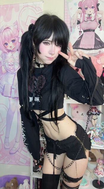 🔥 Ashisbees page leaked private photo uncensored full