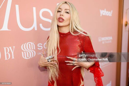 🔥 Ava max  page leaked private photo uncensored full