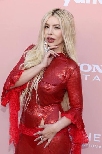 🔥 Ava max  page leaked private photo uncensored full