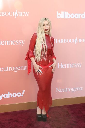 🔥 Ava max  page leaked private photo uncensored full