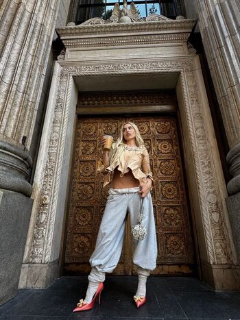 🔥 Ava max  page leaked private photo uncensored full