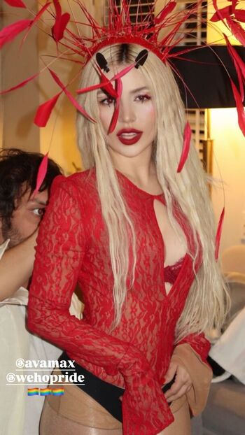 🔥 Ava max  page leaked private photo uncensored full