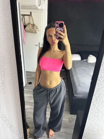 🔥 Avakisses leaked private photo uncensored full
