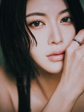 🔥 Ayaka miyoshi page leaked private photo uncensored full