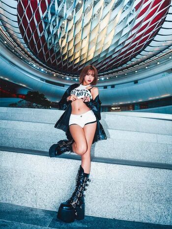 🔥 Baby osidori chingyanfung page leaked private photo uncensored full