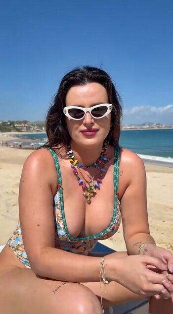 🔥 Bella thorne  page leaked private photo uncensored full