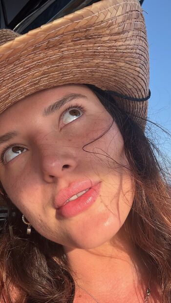 🔥 Bella thorne  page leaked private photo uncensored full