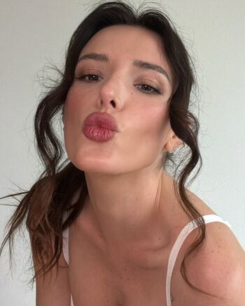 🔥 Bella thorne  page leaked private photo uncensored full