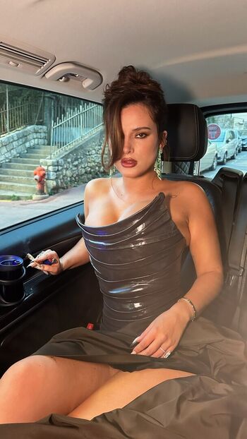 🔥 Bella thorne  page leaked private photo uncensored full