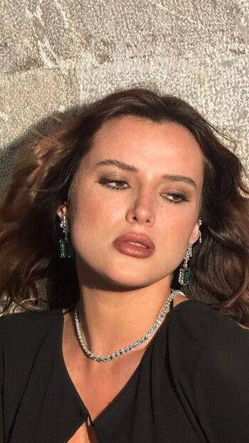 🔥 Bella thorne leaked private photo uncensored full
