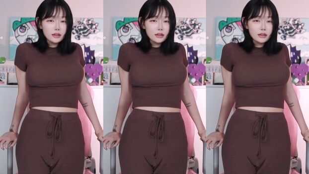 🔥 Berry leaked private photo uncensored full