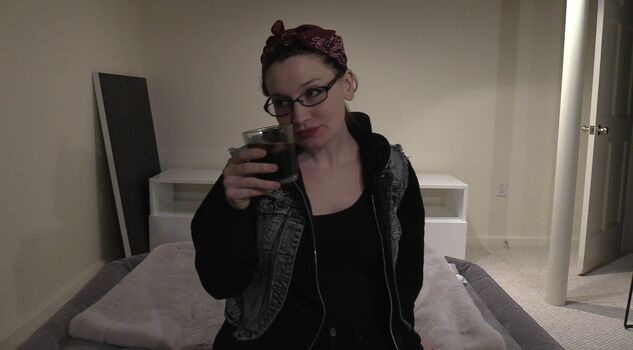 🔥 Bettie bondage  page leaked private photo uncensored full