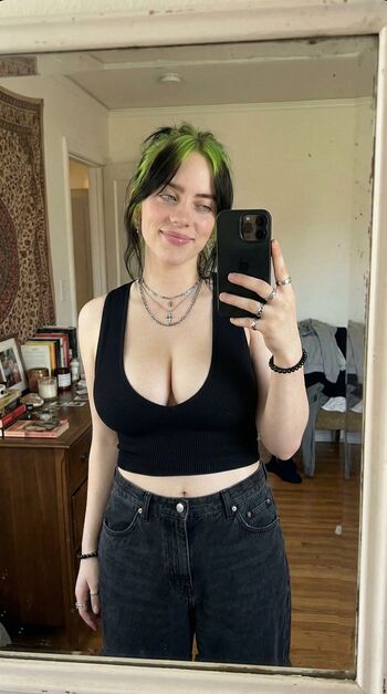 🔥 Billie eilish fake page leaked private photo uncensored full